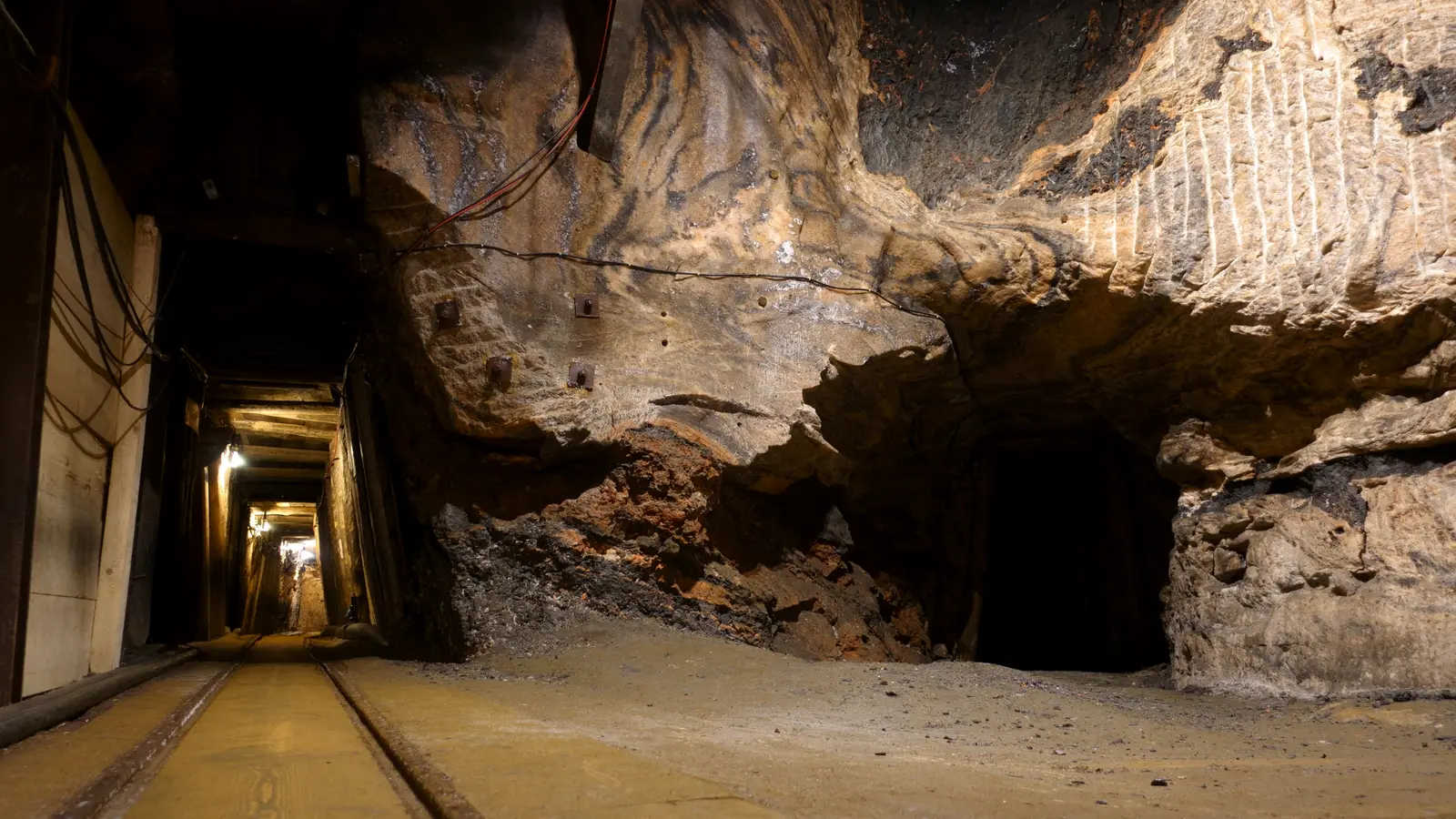 Stollen im Salzbergwerk Altaussee in der Steiermark, Österreich